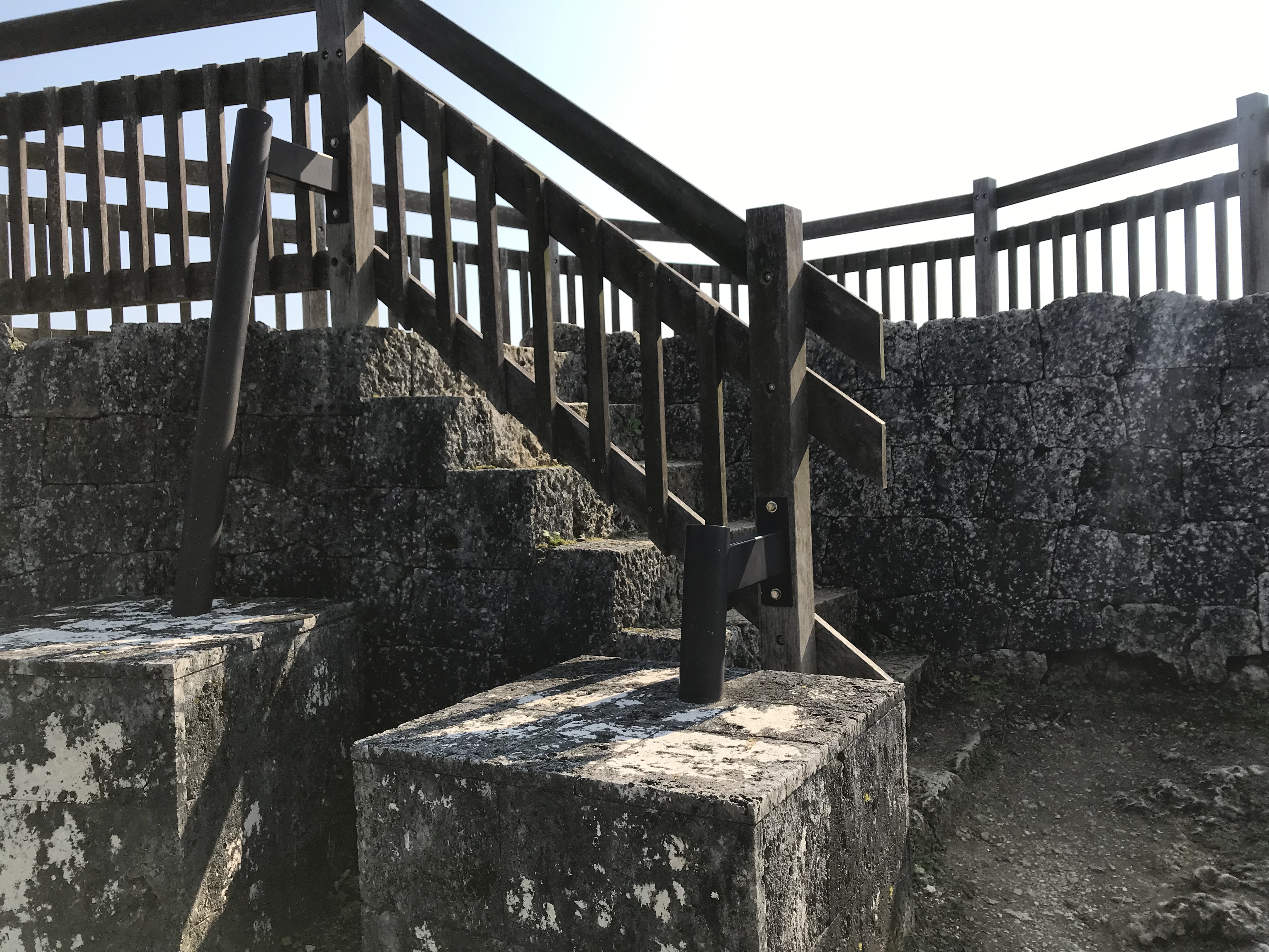 中城城跡の展望台へ続く階段